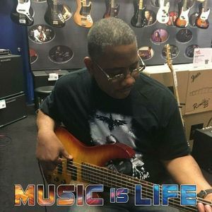 Meet your Posher, Cornelius