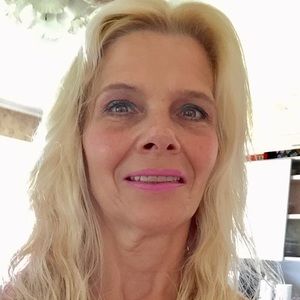 Meet your Posher, Alison