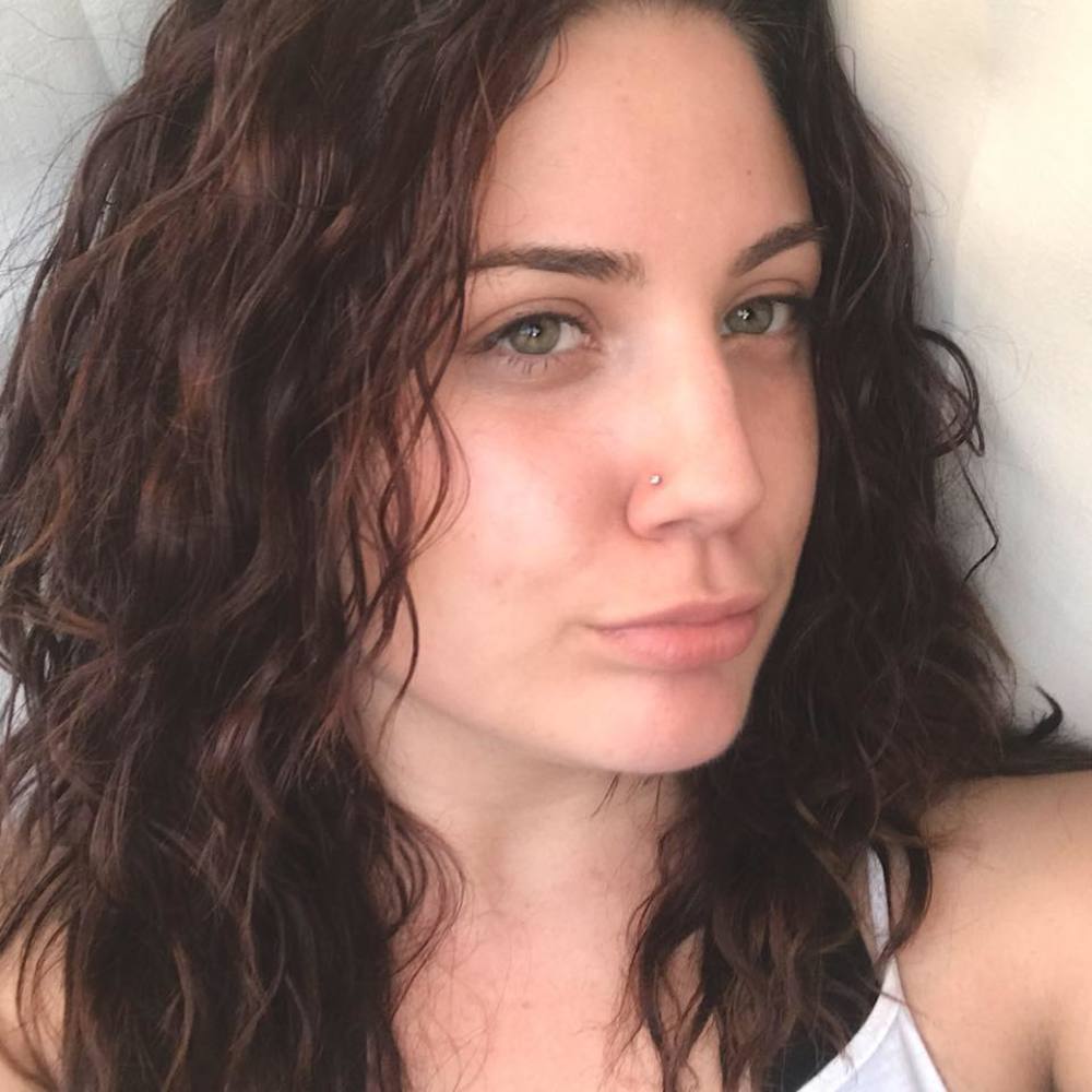 Meet your Posher, Manda