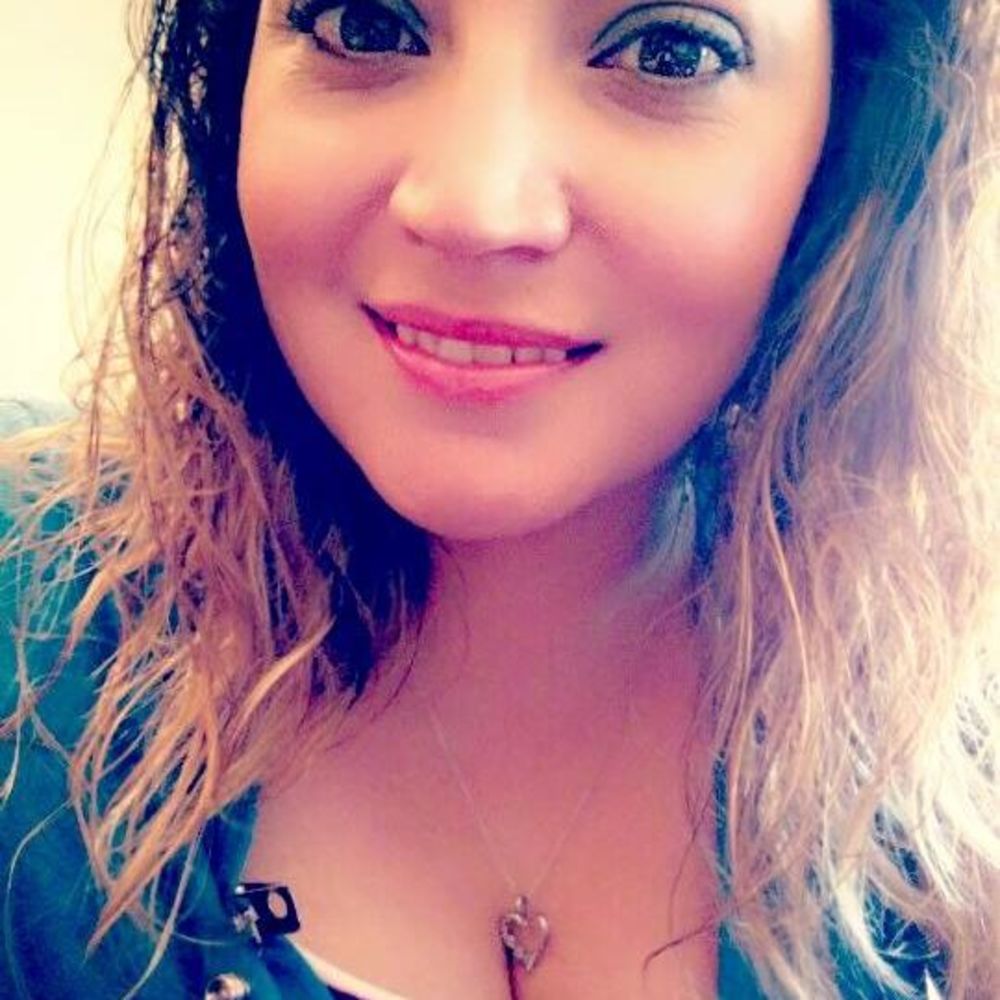 Meet your Posher, Alishia