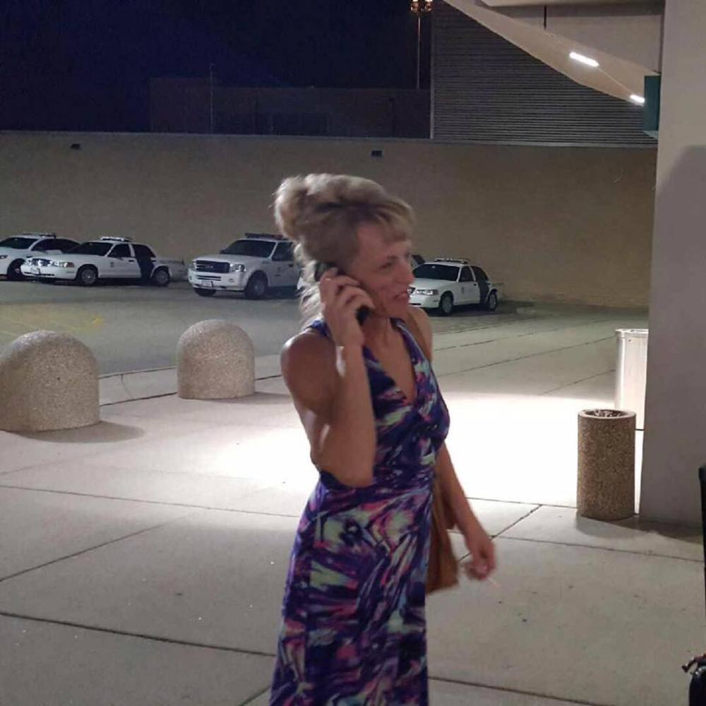 Meet your Posher, Julie