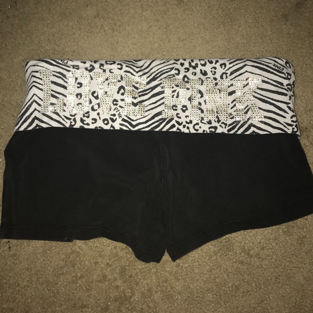 Booty Shorts "Love pink" Zebra/Cheetah print