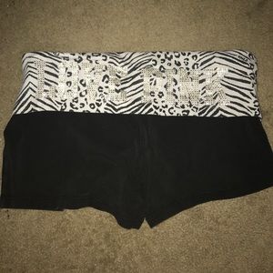 Booty Shorts "Love pink" Zebra/Cheetah print