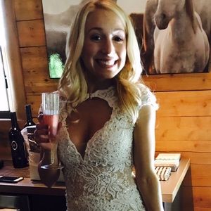 Meet your Posher, Jillian