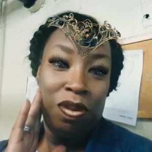 Meet your Posher, Shontay