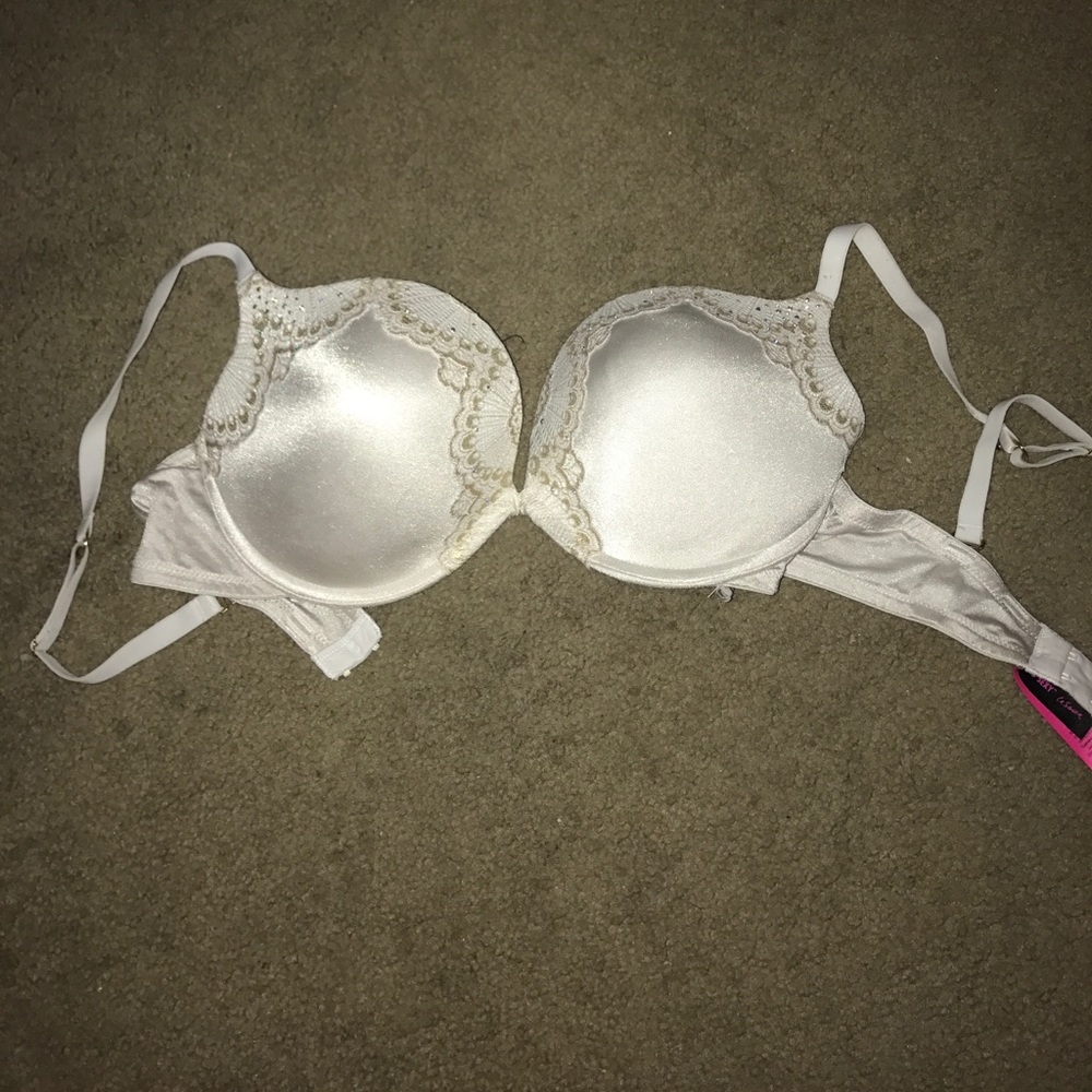 White Rhinestoned Bra With Lace
