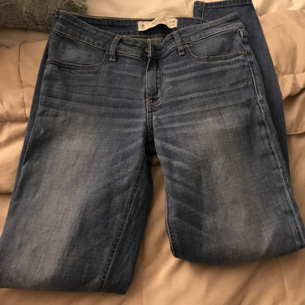 Jeans - Picture 2 of 3