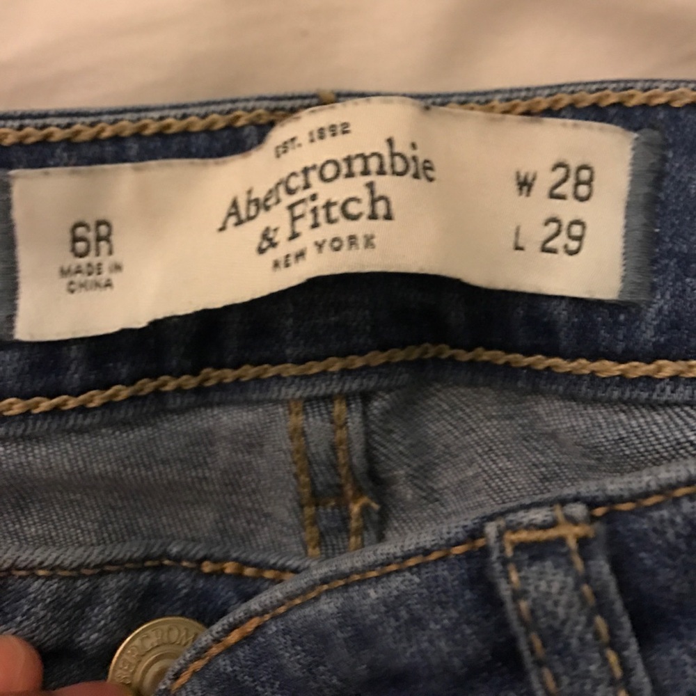 Jeans - Picture 3 of 3
