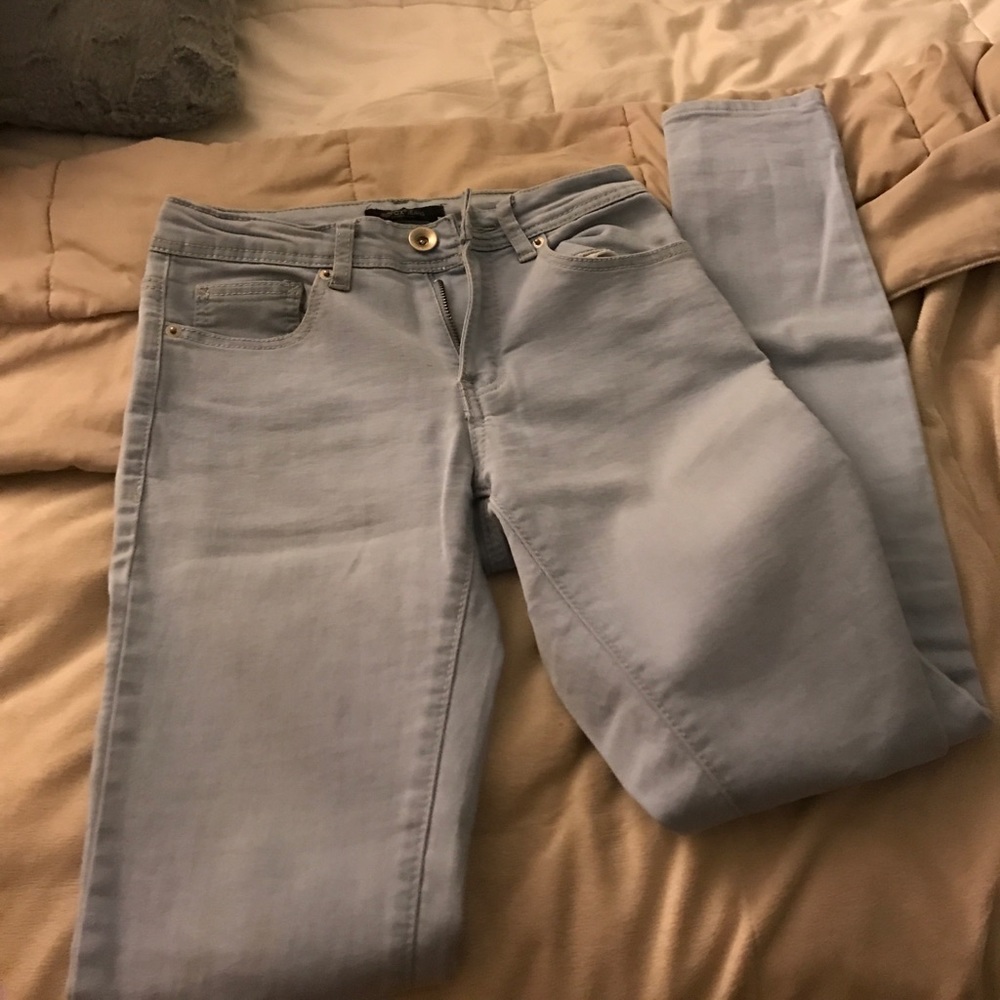 Jeans - Picture 2 of 3