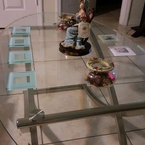 Meet your Posher, Migdalia