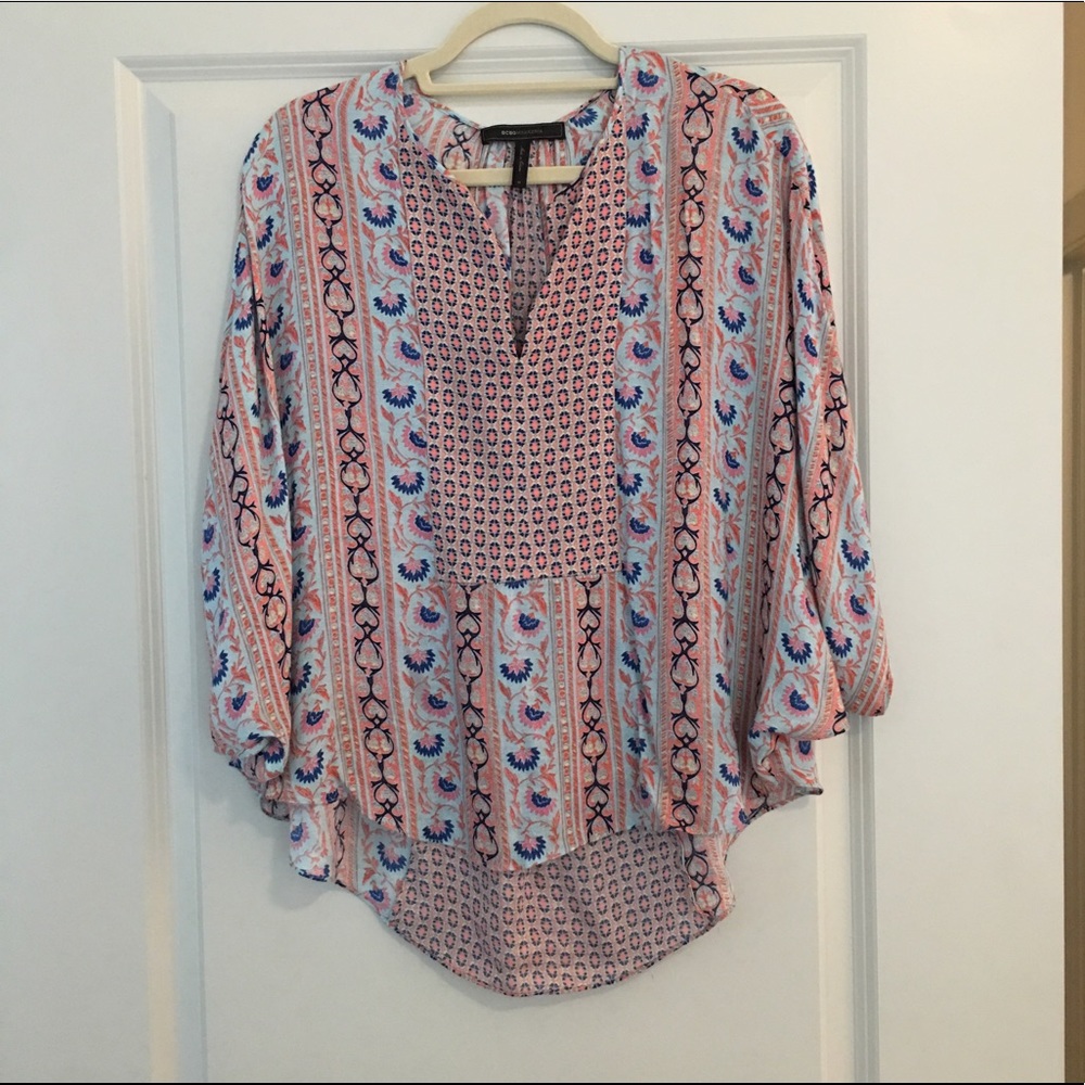 BCBGMaxAzria blue printed blouse! Size S!