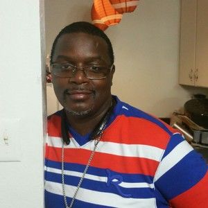 Meet your Posher, Lawrence