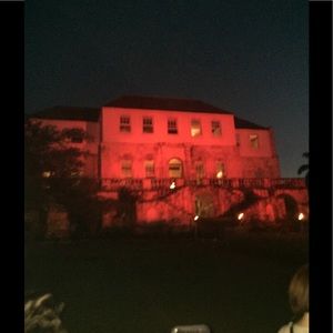 Meet your Posher, Gregory