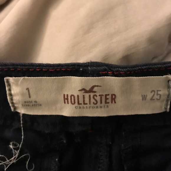 Shorts - Picture 3 of 3