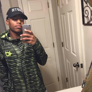 Meet your Posher, Julius