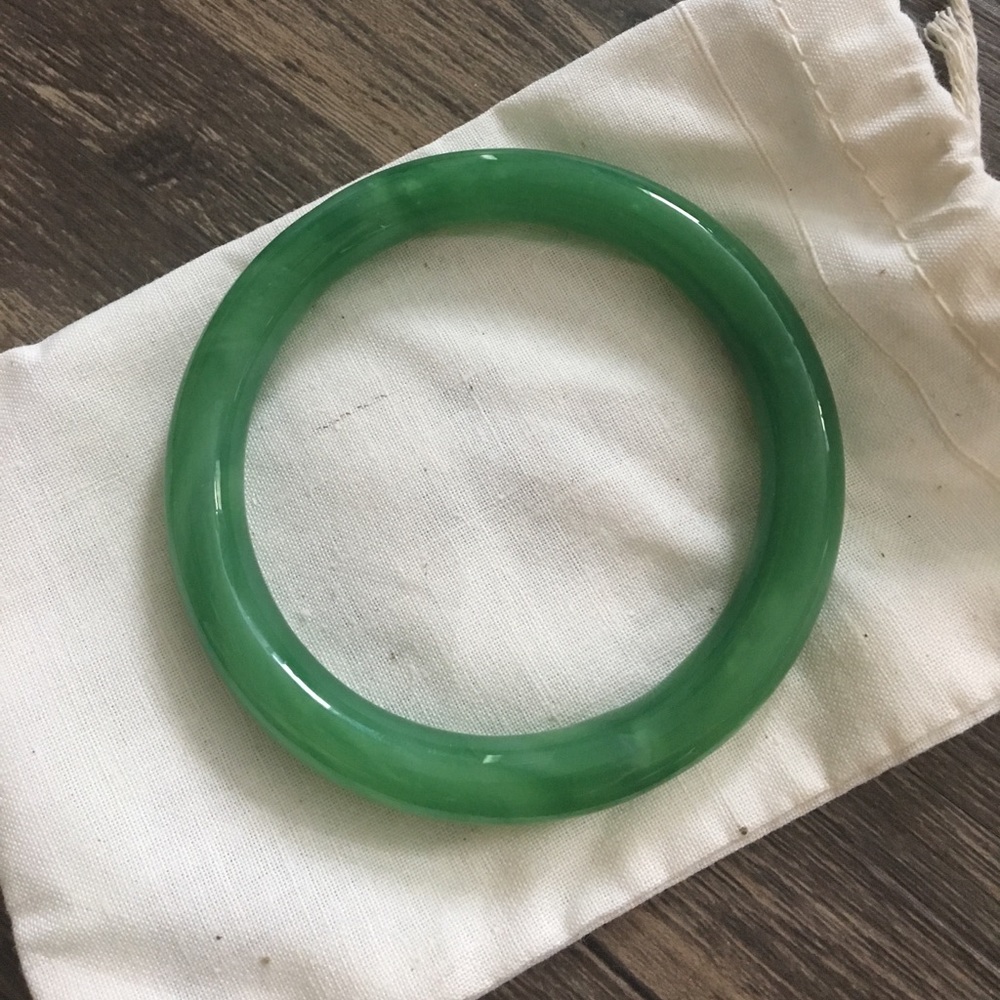Glass jade bracelet