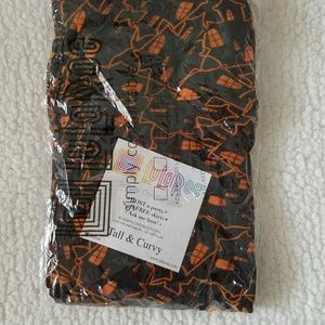 Lularoe Haunted House TC Leggings