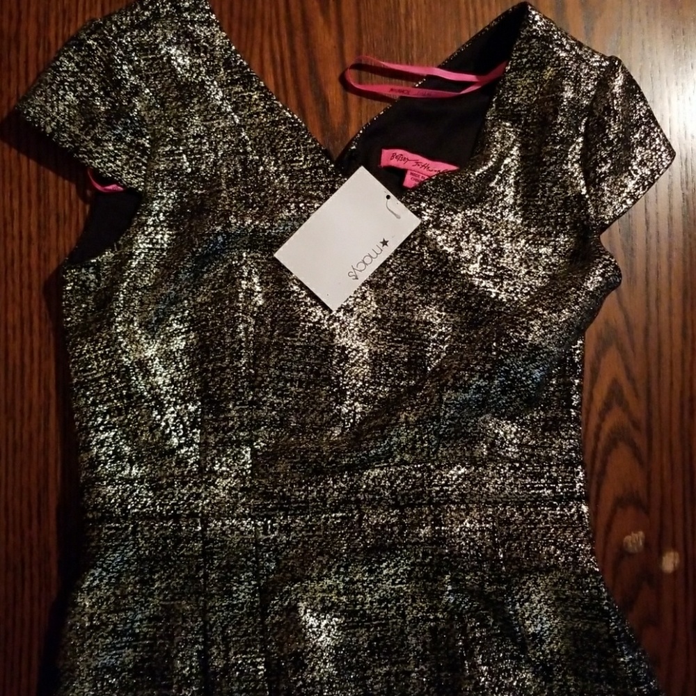 Betsey Johnson NWT Black metallic cap sleep dress