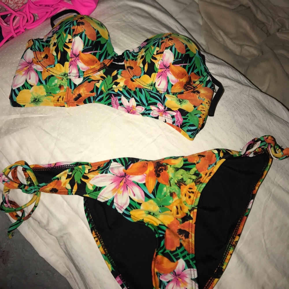 Bikini