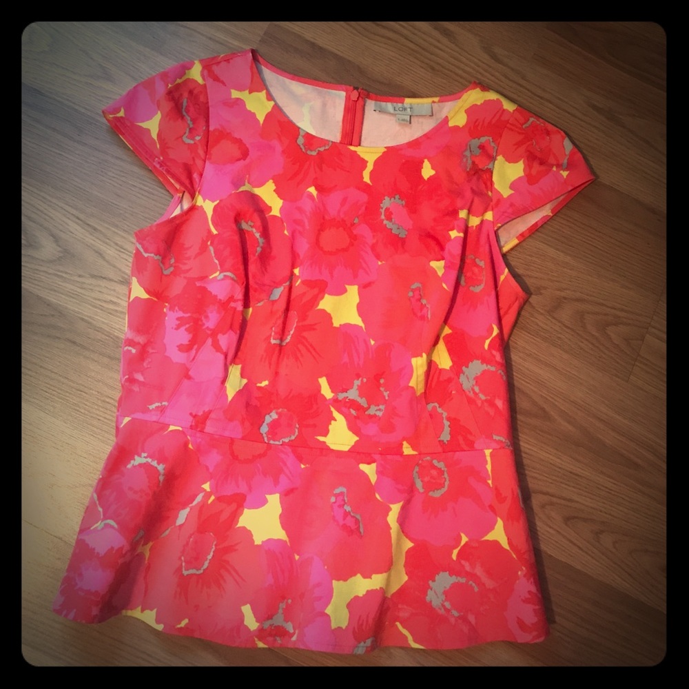 L O F T • Tropical 🌴 Top