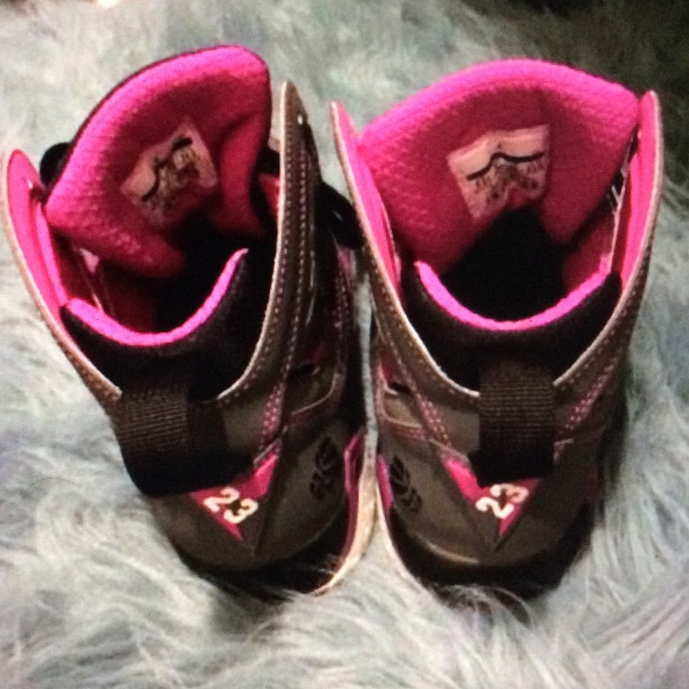 Jordan 7's - Picture 2 of 3