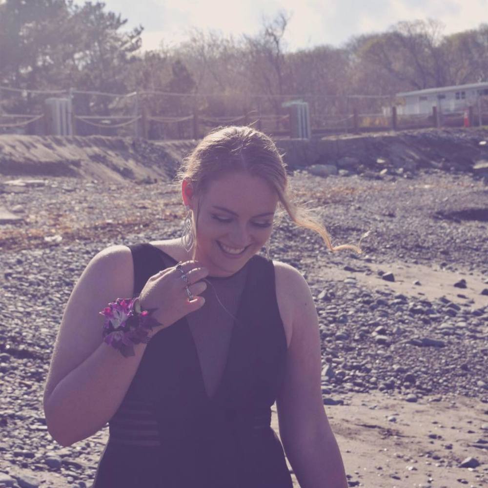 Meet your Posher, Lili