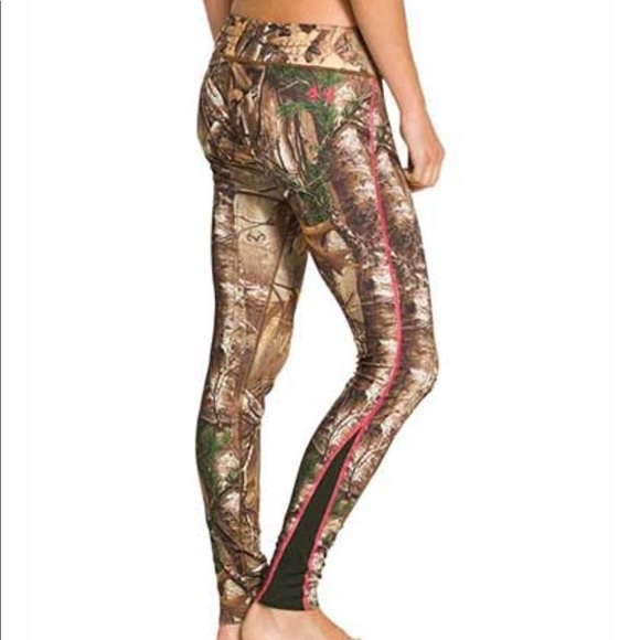 ISO under armour camo !! - Picture 2 of 2