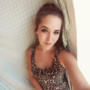 Meet your Posher, Tori