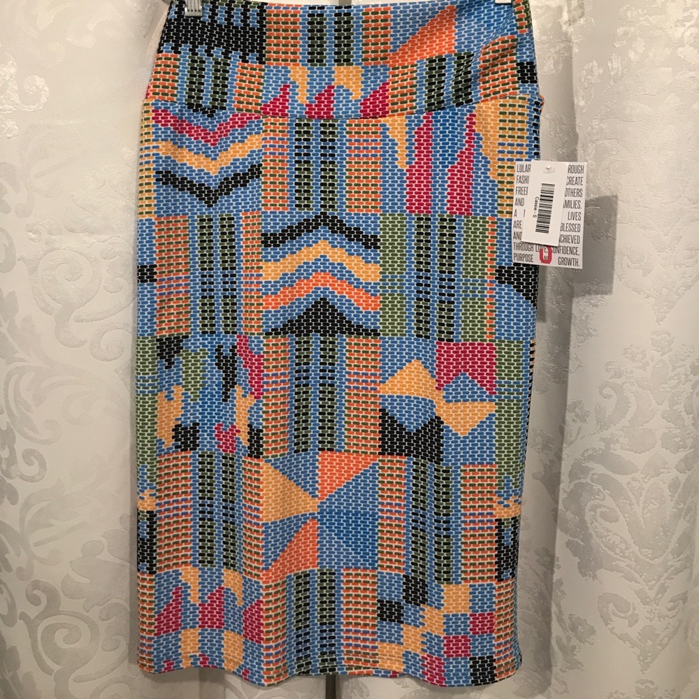 LuLaRoe Cassie Skirt