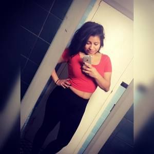 Meet your Posher, Eva