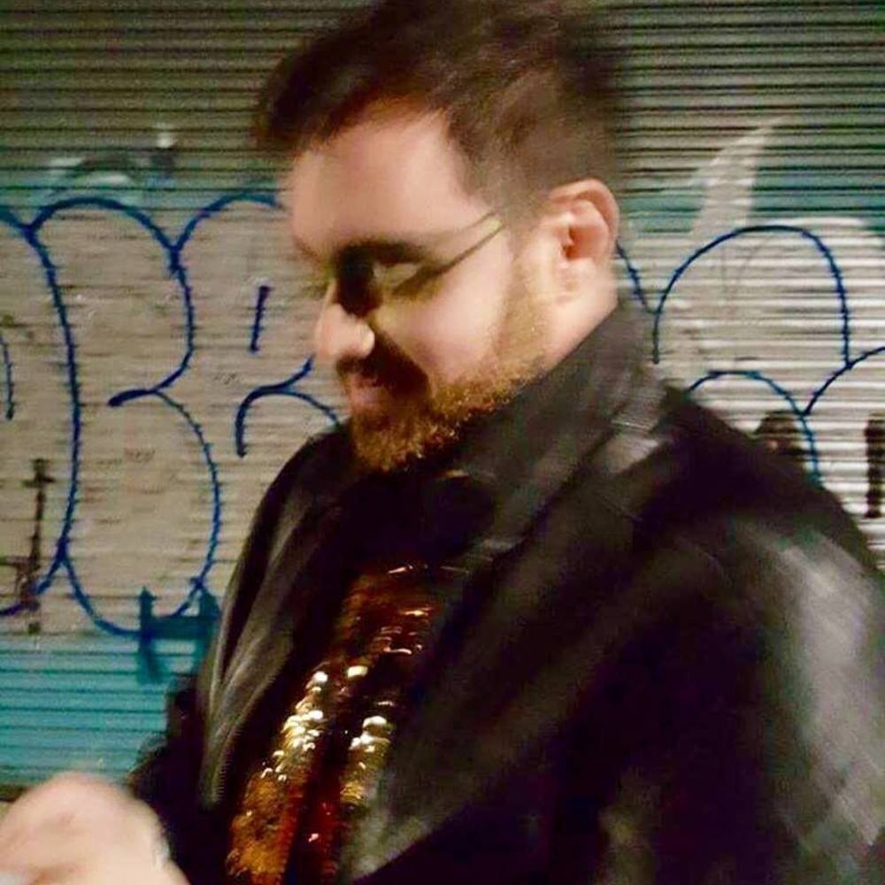 Meet your Posher, Alex