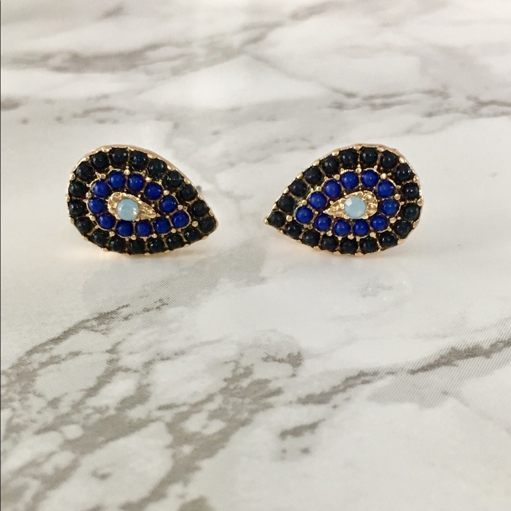 ELEGANT Earrings for ANY outfit!