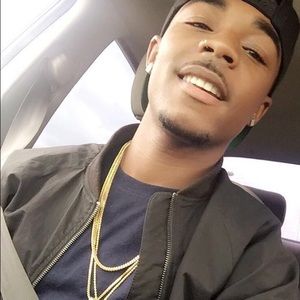 Meet your Posher, Gilbert