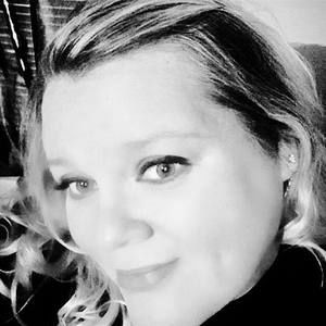 Meet your Posher, Kendra