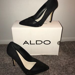 Brand New w/box: Aldo Airdrie Black Pump