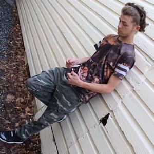 Meet your Posher, Brandon