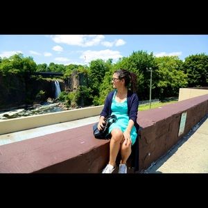 Meet your Posher, Dolma