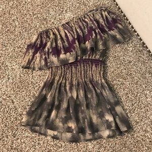 Romeo & Juliet Couture One Shoulder Top