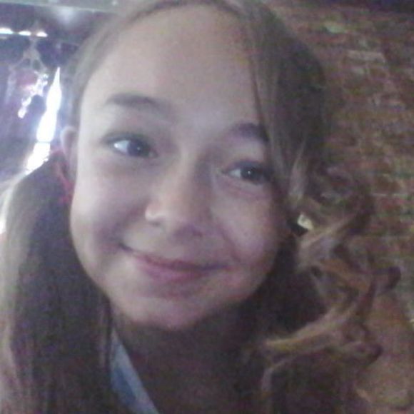 Meet your Posher, Bailey - Picture 1 of 1