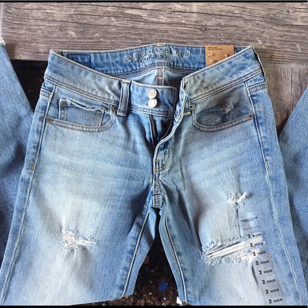American Eagle distressed jeans