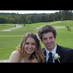 Meet your Posher, Reagan