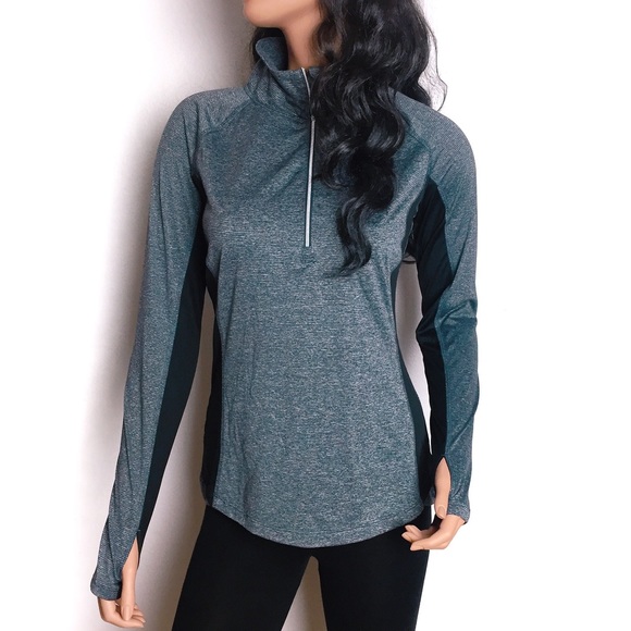 Gray & black half zip long sleeve workout top - Picture 2 of 8