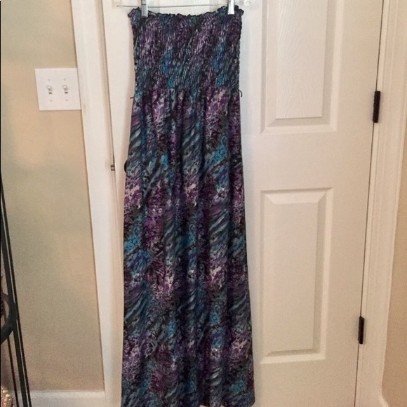 Dresses & Skirts - Smocked Bodice Strapless Dress