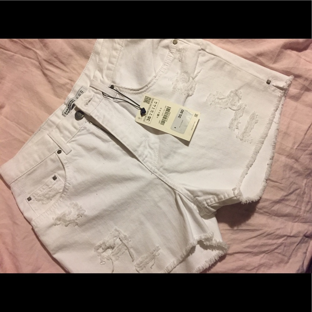 ZARA white distressed shorts