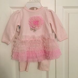 Ruffle baby biscotti flower set