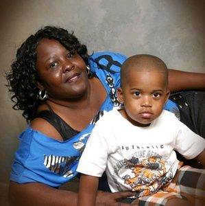 Meet your Posher, Mayola