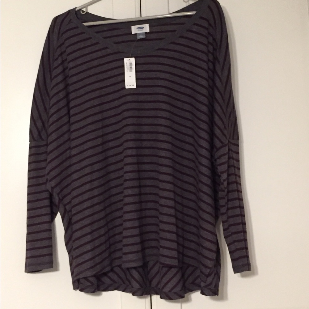 Old Navy dark grey sweater with maroon stripes