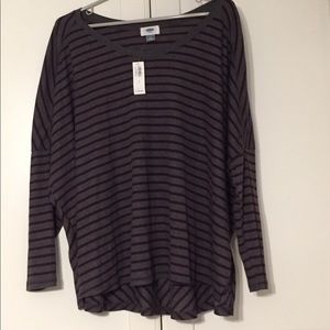 Old Navy dark grey sweater with maroon stripes