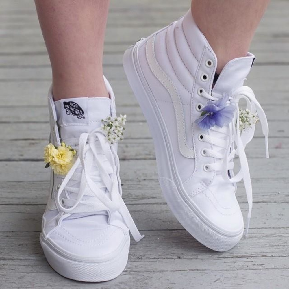 White Sk8-hi Vans Women