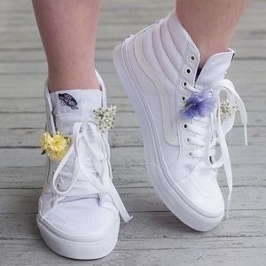 White Sk8-hi Vans Women